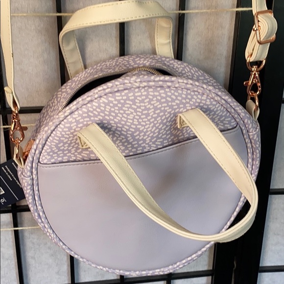 Round lavender small crossbody bag - Picture 4 of 8